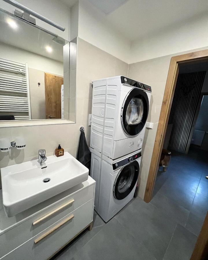 U Jelena Harrachov - Rodinny Apartman U Lesa S Garazi ภายนอก รูปภาพ
